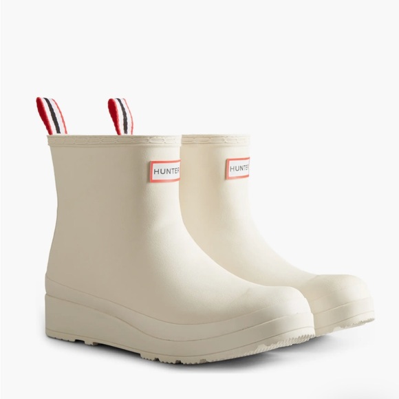 Hunter Shoes - Hunter Play Short Faux Shearling Lined Waterproof Rain Boot 7 White Willow